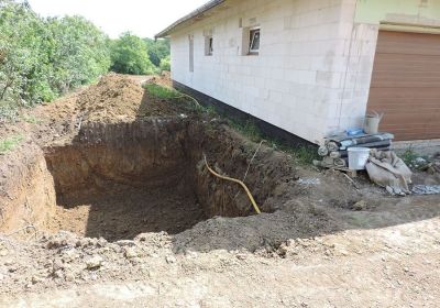 montaz-betonova-zumpa-levice